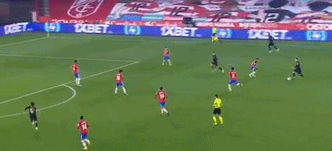 阿斯：西足协想留库巴西到周日再决定，巴萨希望球员立即返回